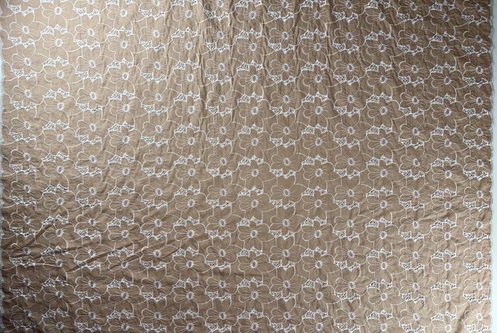 Estampa 03 NUDE